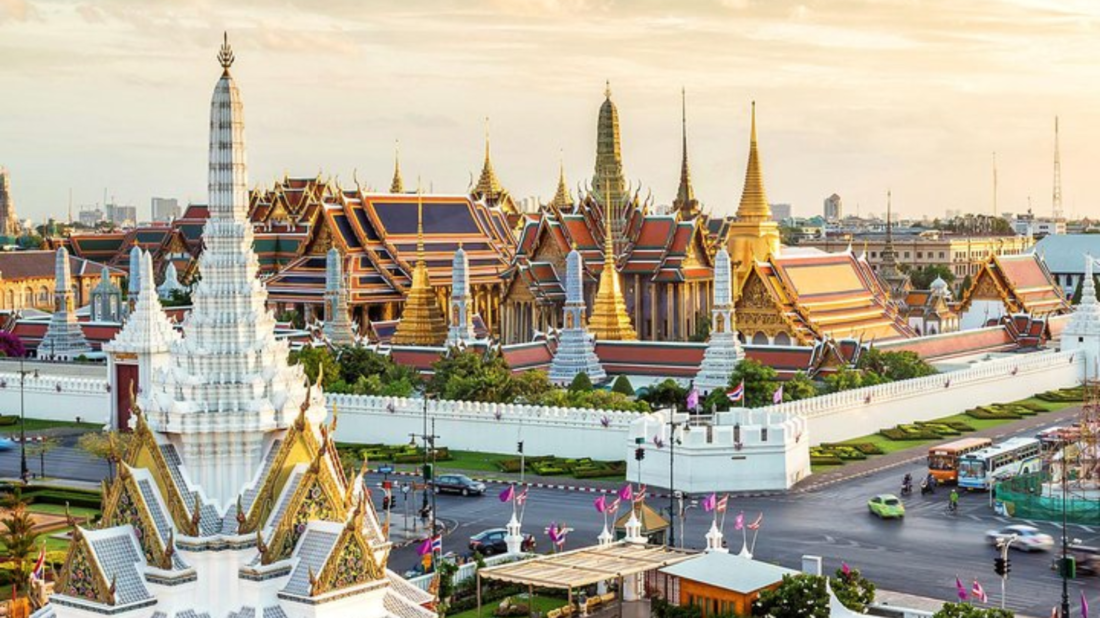 Panaromic view of the Grand Palace Complex in Bangkok - Thai Pass