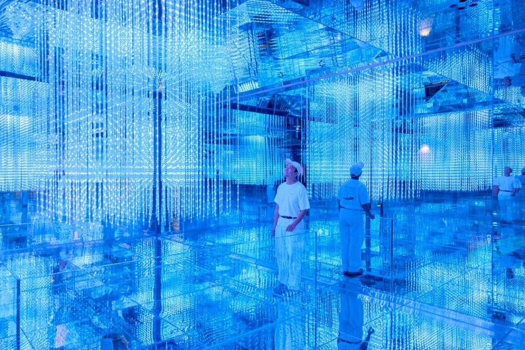 A person in the Space & Time Cube + Bangkok 