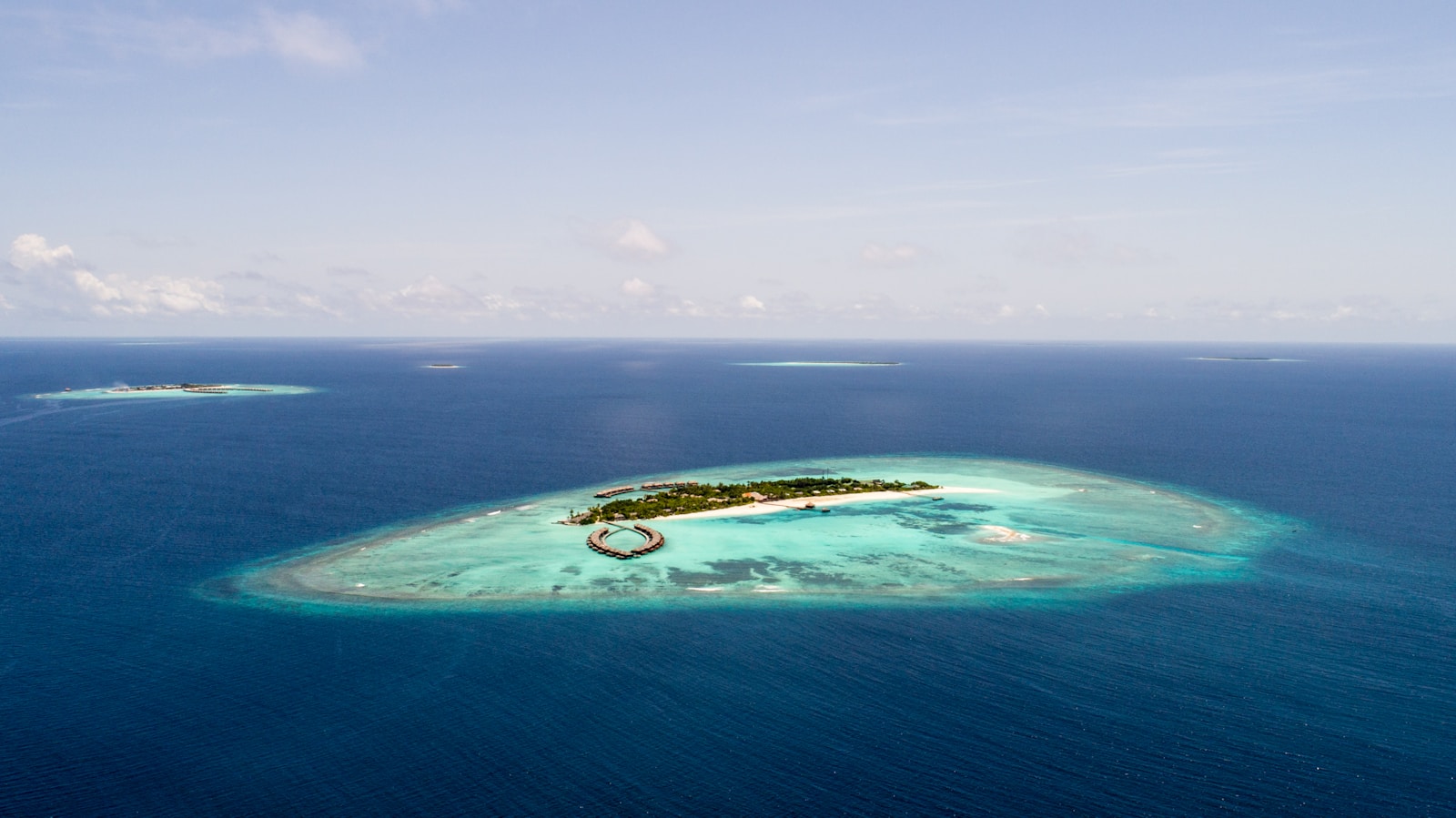 Panaromic view of the Coral Island - Thai Pass