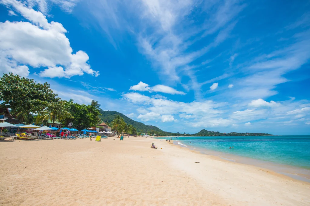 Lamai Beach - Thai Pass 